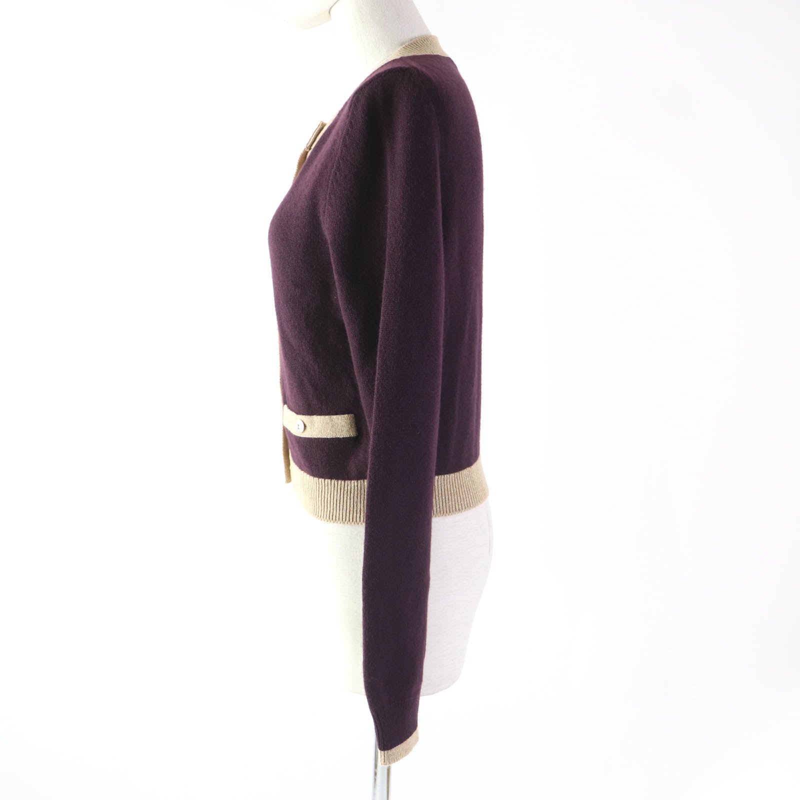 Chanel cardigan 17A 38 Beige Handbag