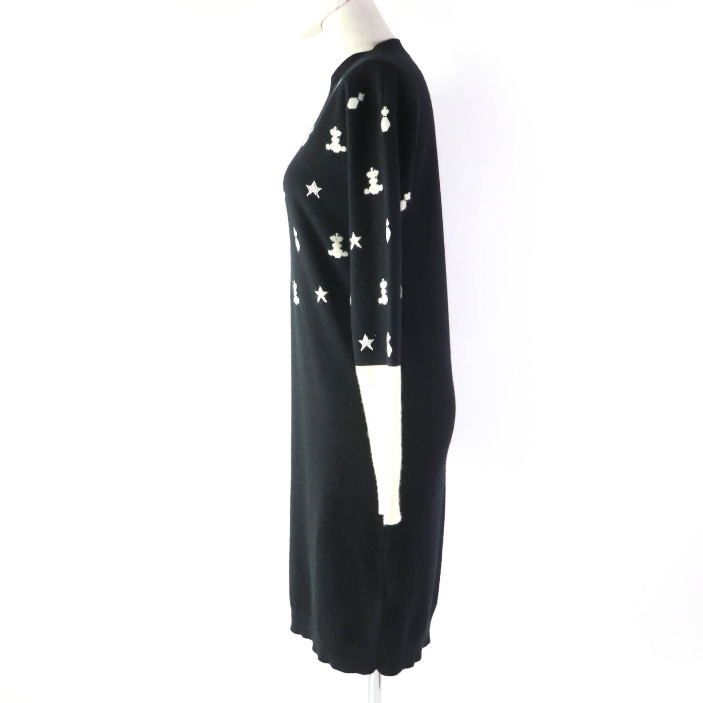 One Piece Main: Cashmere, Part: Rayon, Part: Black Travel Bag