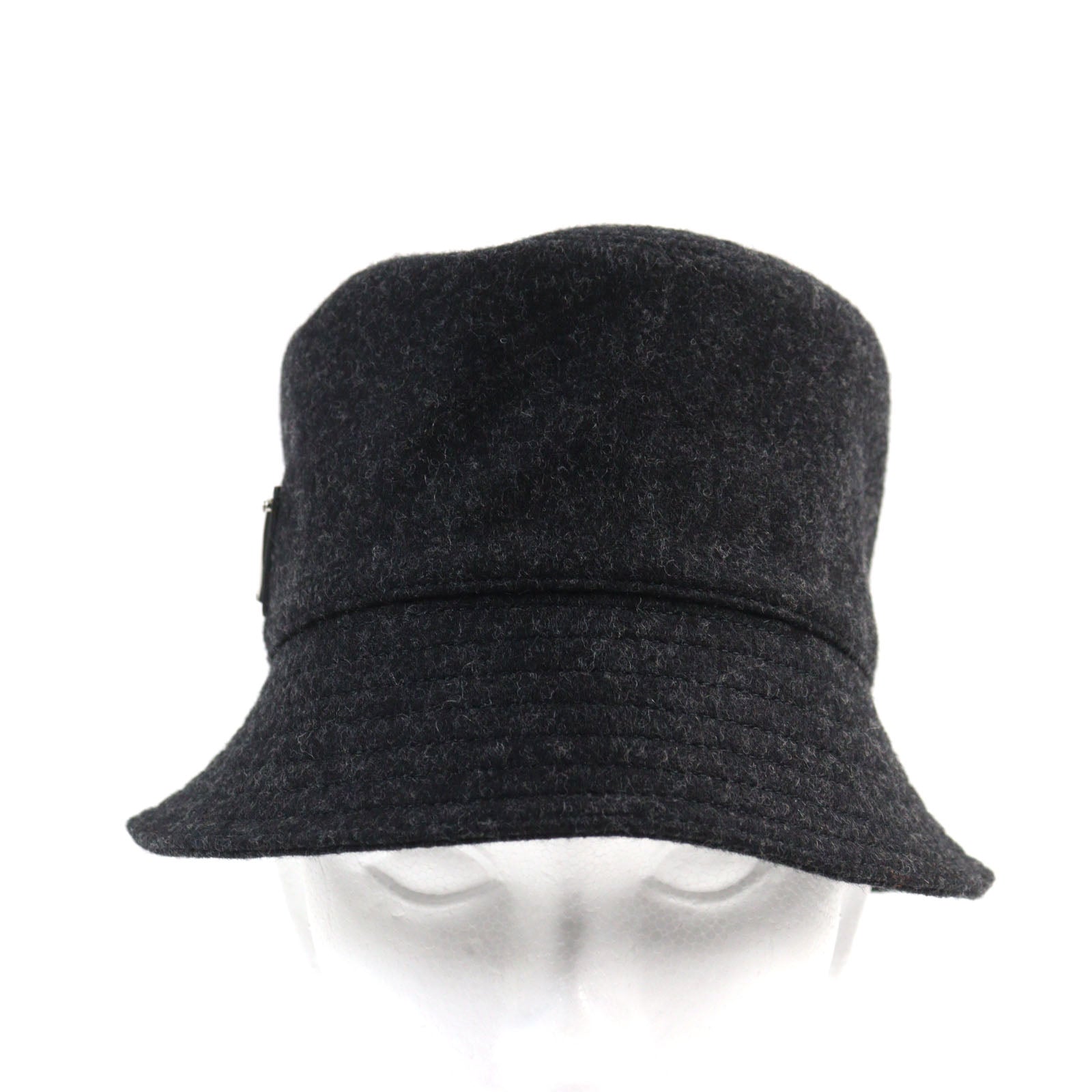Hat Outer: % Wool, Lining: % Cotton Travel Bag
