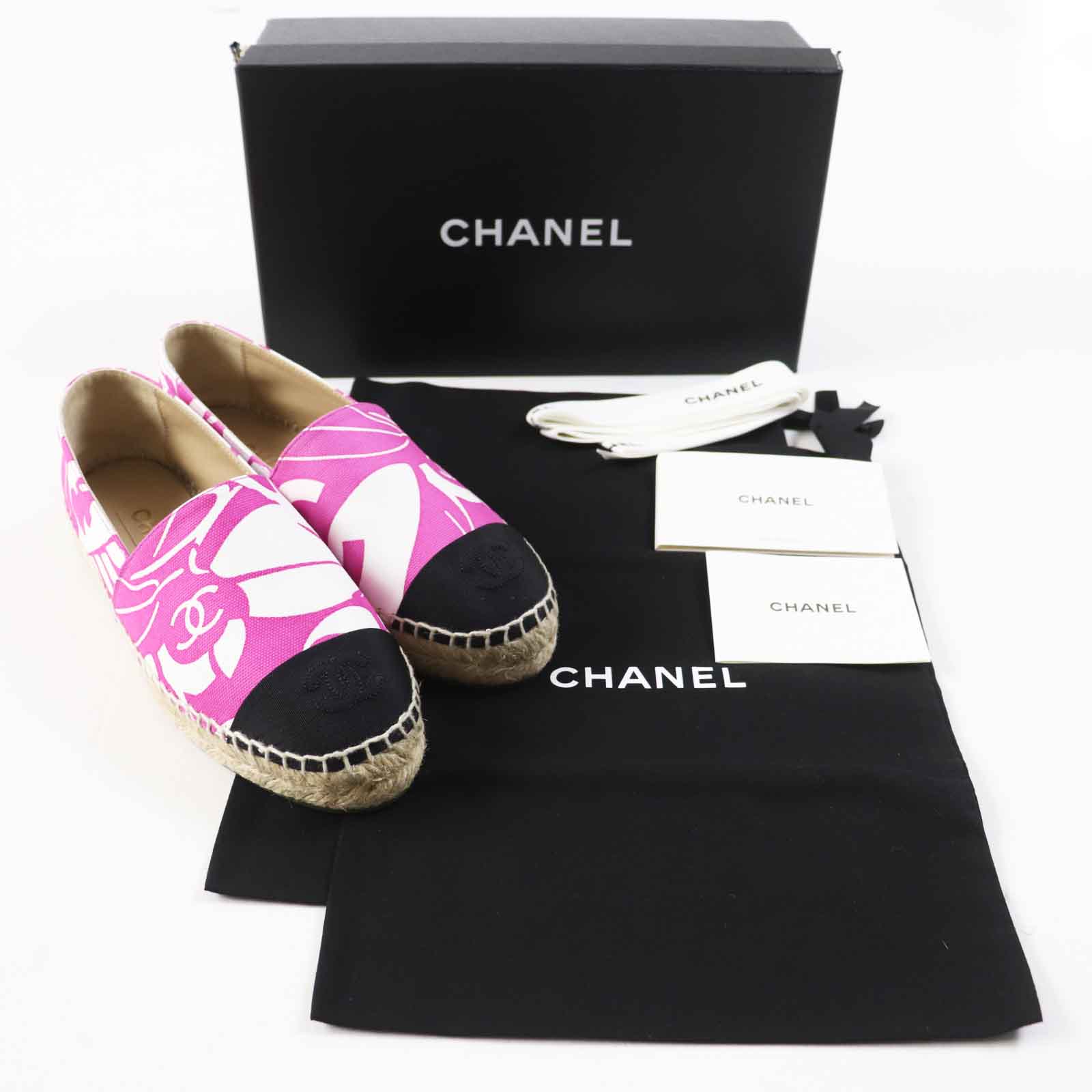 Chanel Slip-on Part Jute Part Rubber purple Canvas Handbag