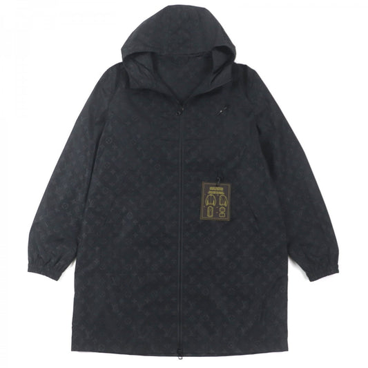 Louis Vuitton Mountain Hoodie HNK48W Nylon Black Apparel