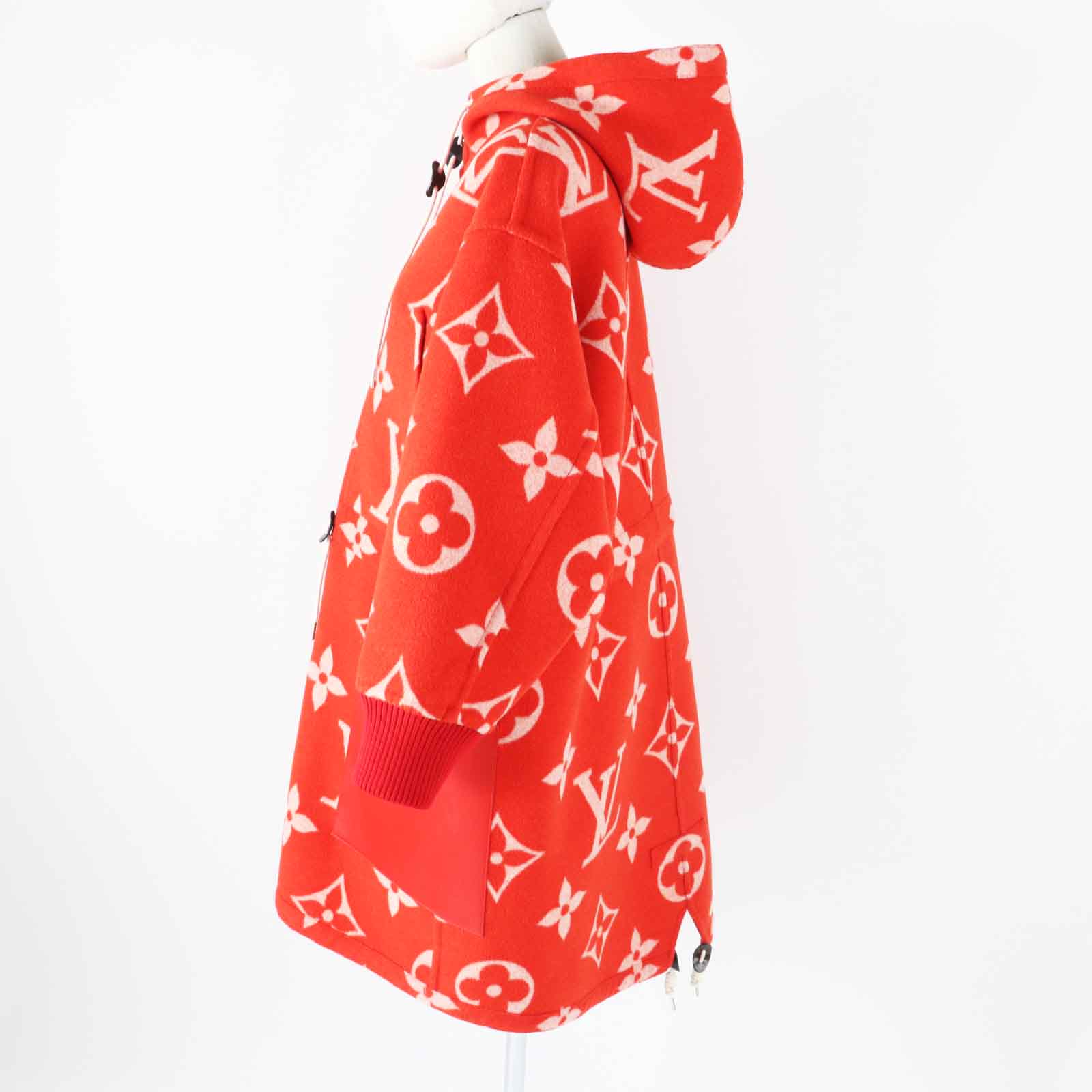 Louis Vuitton coat FMCO07 Part 80 Part Nylon Wool White Red Apparel