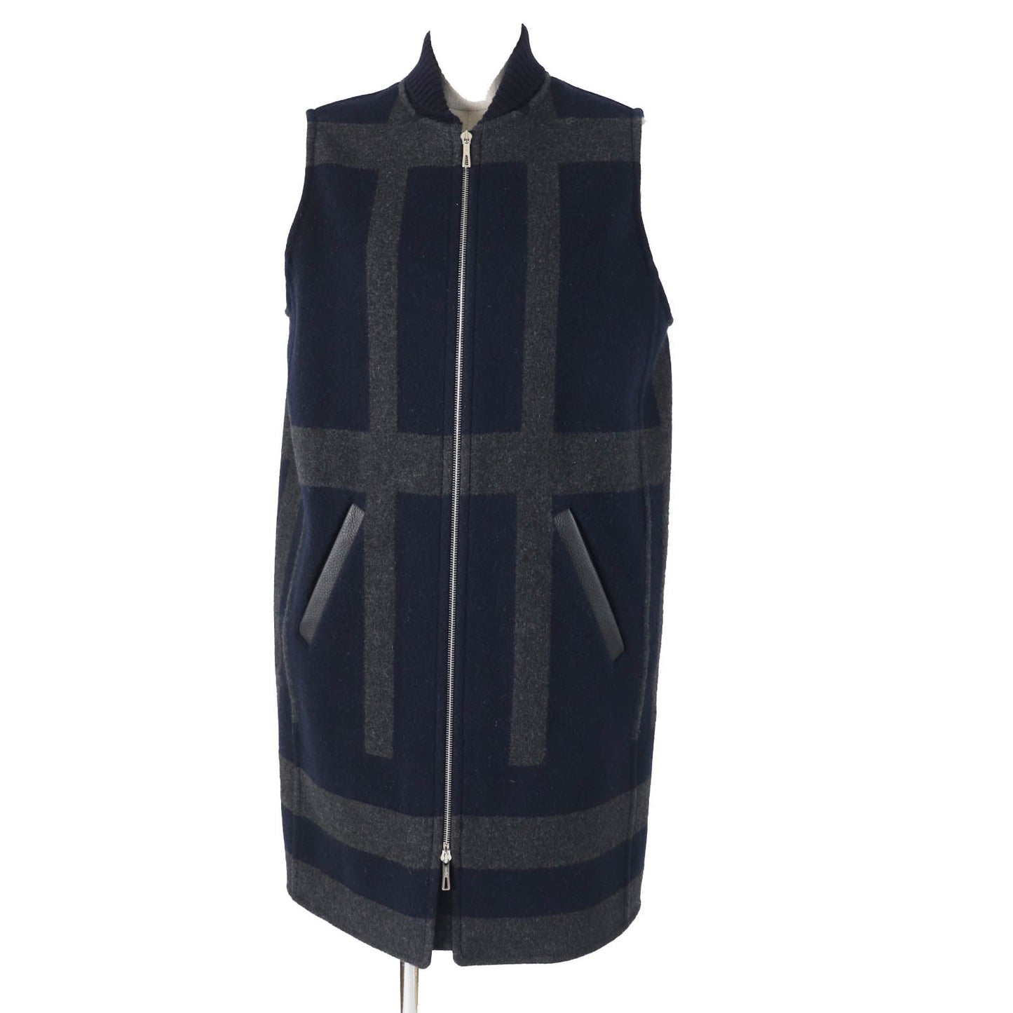 Vest Main: Cashmere, Main: , Main: Polyurethane, Nylon Travel Bag