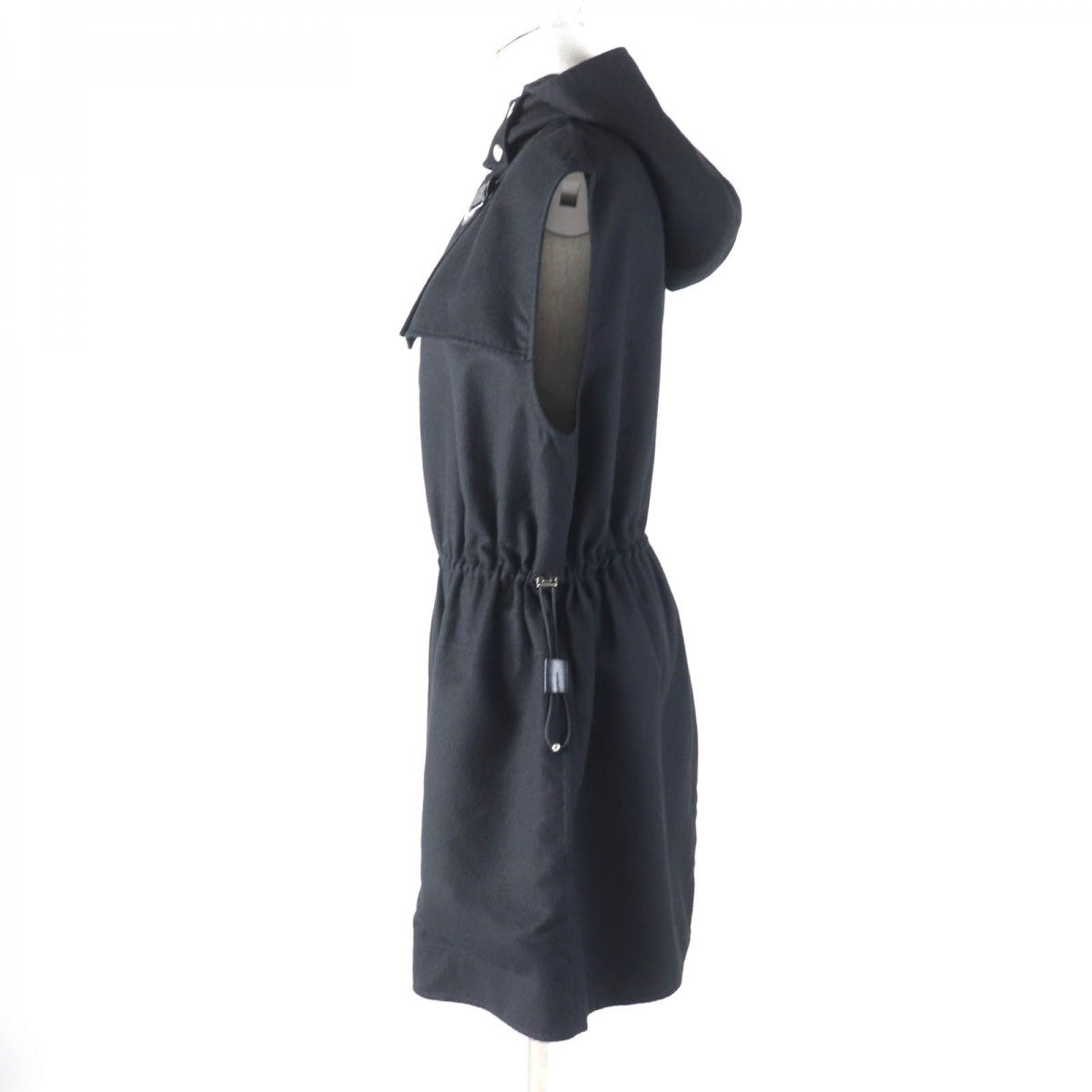 One Piece Outer: Cashmere, Outer: Silk, Part: Black Travel Bag