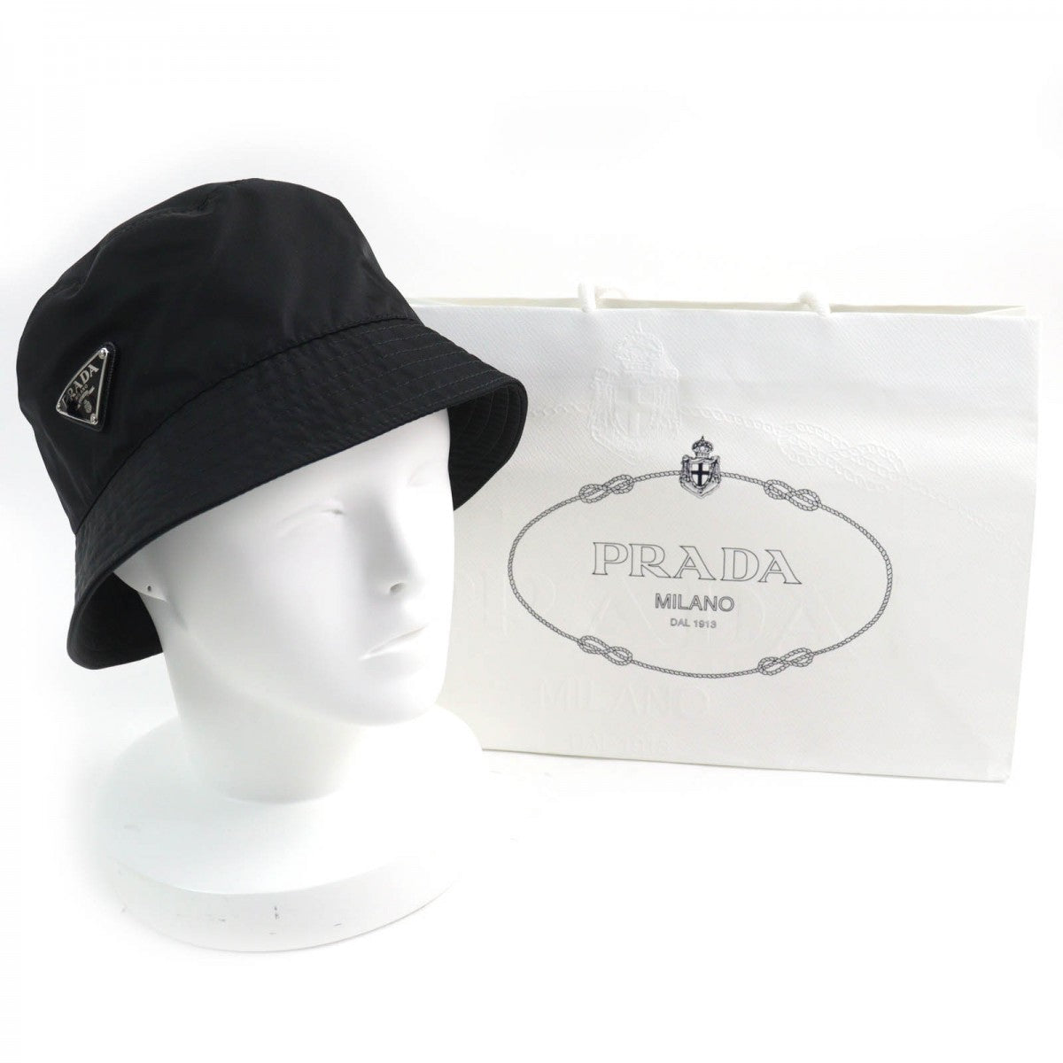 Hat Outer: % Recycled Polyamide, Lining: % Leather Black Travel Bag