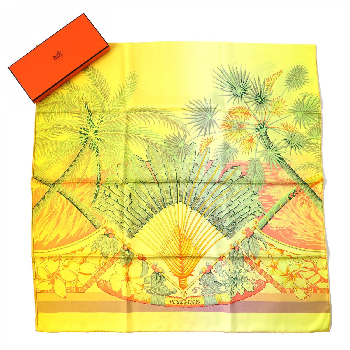 Stall Main: Silk Jaune Vif Orange Rectangle Green Travel Bag