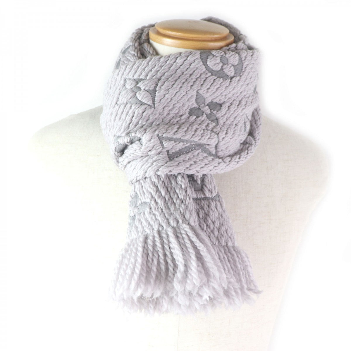Louis Vuitton Scarf M74742 Wool Gray