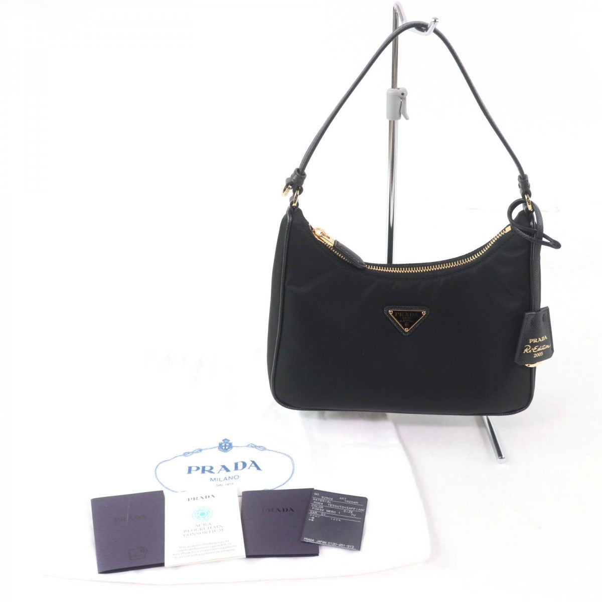 Re Edition Re Women Nylon Black Travel Bag