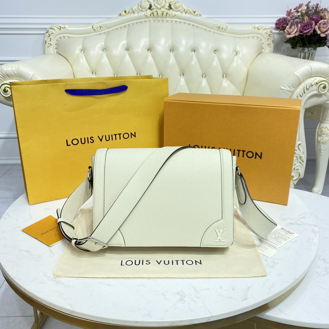 Top Quality New Messenger Bag Taiga For White Flap Crossbody Bag