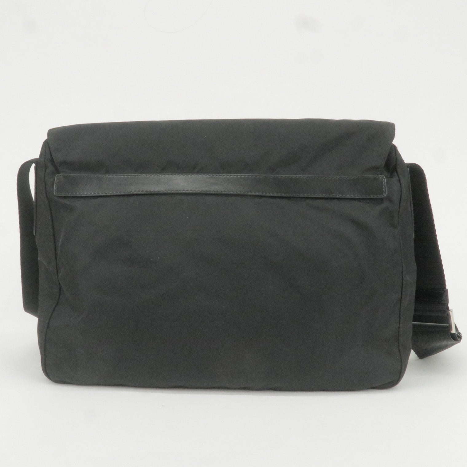Prada Prada Logo Nylon Shoulder Bag Crossbody Bag Nero