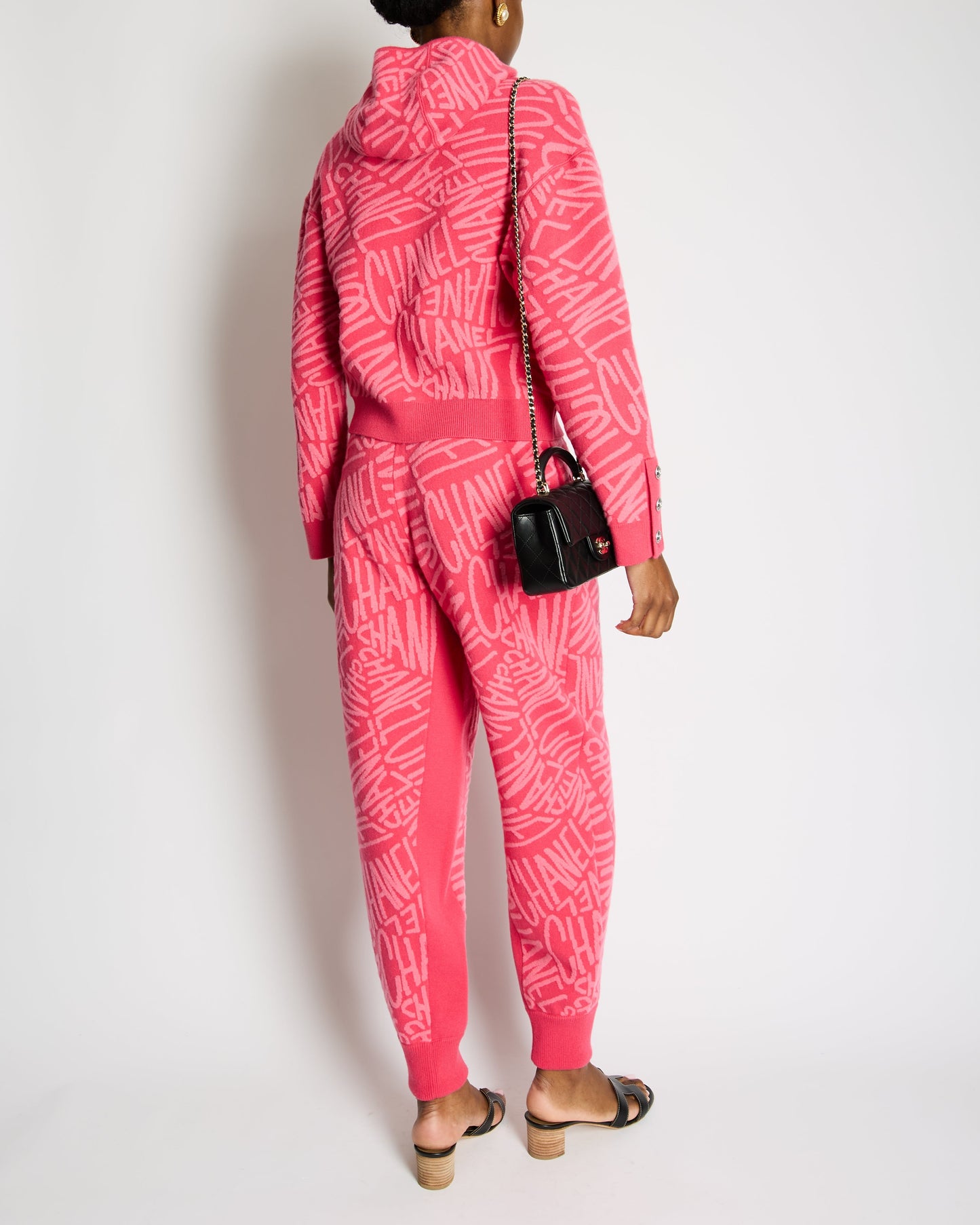 Chanel Hot Pink Cashmere Joggers with Logo Details Size FR 40 (UK 12) RRP £2,370 Accessory