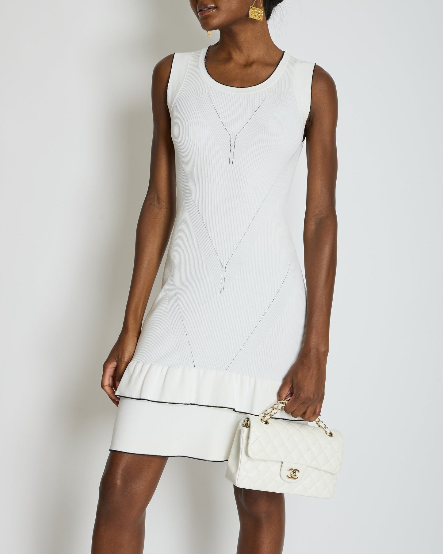 Chanel Cream Sleeveless Knitted Short Dress with Silver CC Logo Button and Navy Hem Details Size FR 36 (UK 8)