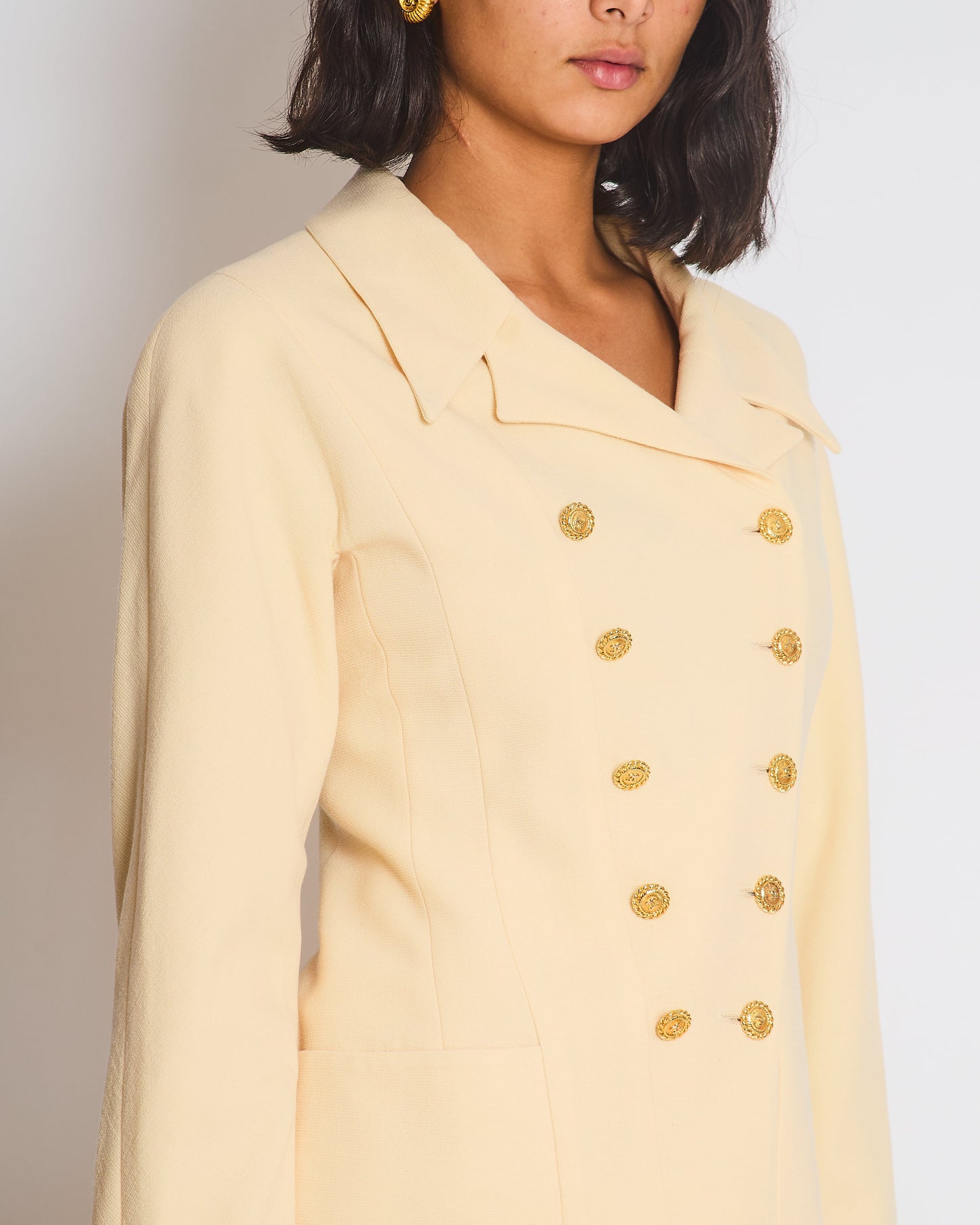 Chanel Cream Double Breasted Wool Blazer Jacket and Skirt Set with Gold CC Logo Button Detail FR 36 (UK 8)