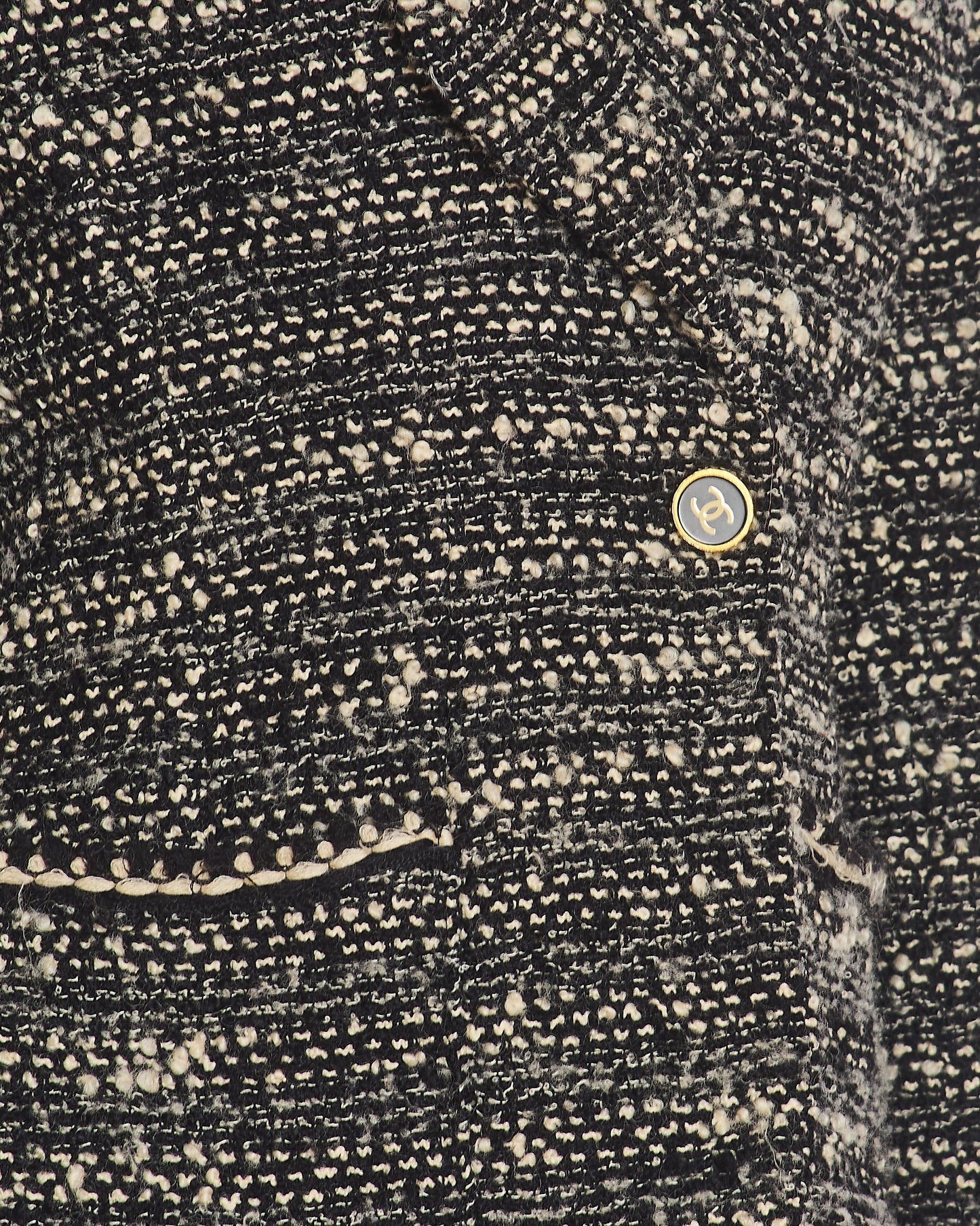 Chanel Single Breasted Wool Jacket with CC Button Detail Size FR 38 (UK 10)