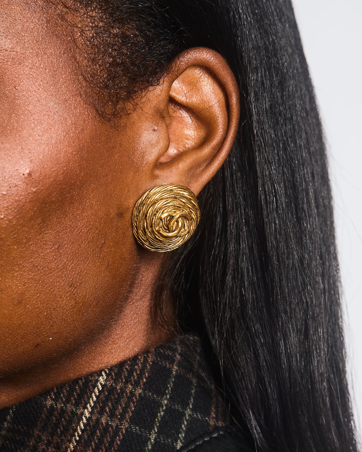 Chanel Gold Round Cabled Spiral Clip on Earrings with CC Logo Detail Jewelry