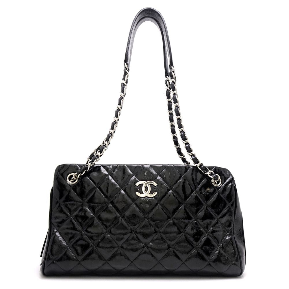 Chanel Chain Tote Bag Patent Leather Matelasse