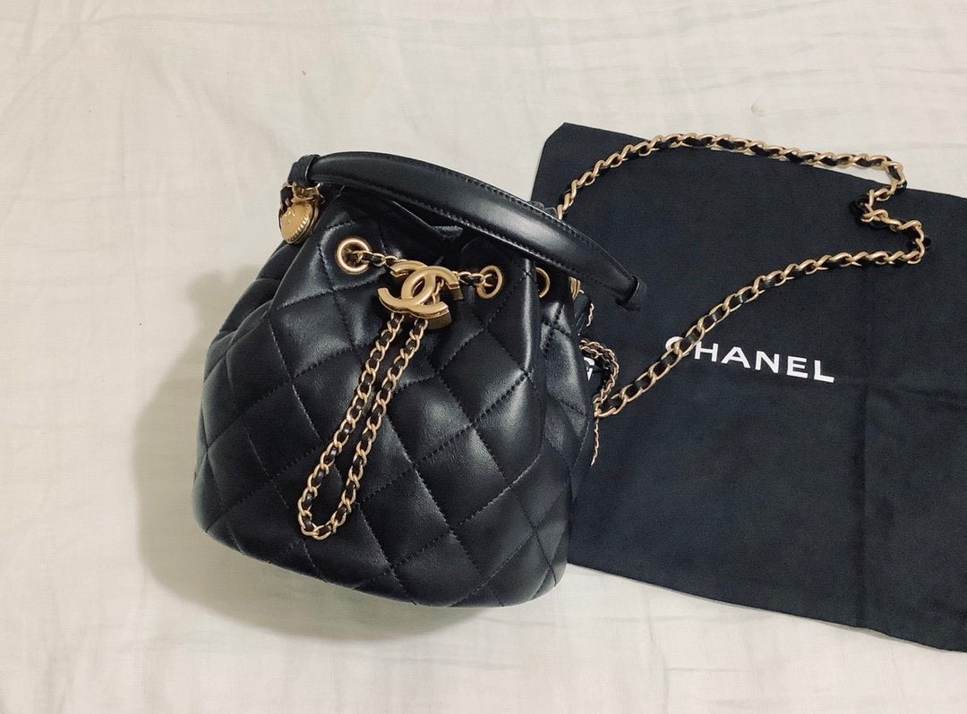CHL Classic Toned Hardware 7.8in Black Gold Bucket Bag
