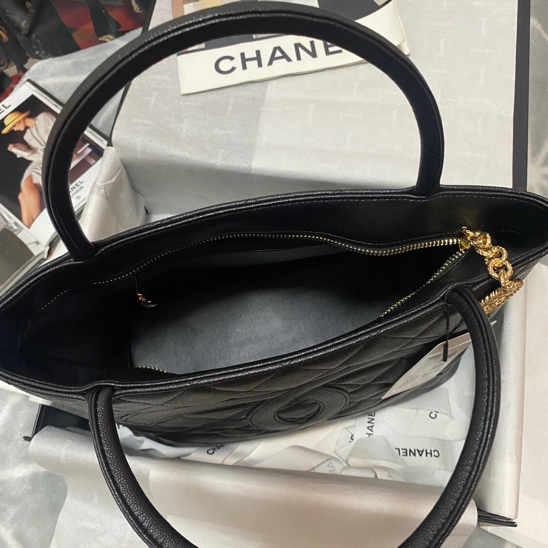 CHLMedallion Hardware Caviar , ’s Black Gold Shoulder Bag