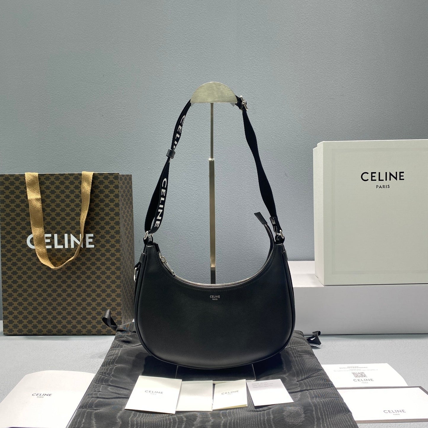 Top Quality Ava Bag With Top Quality Black Medium Travel Bag