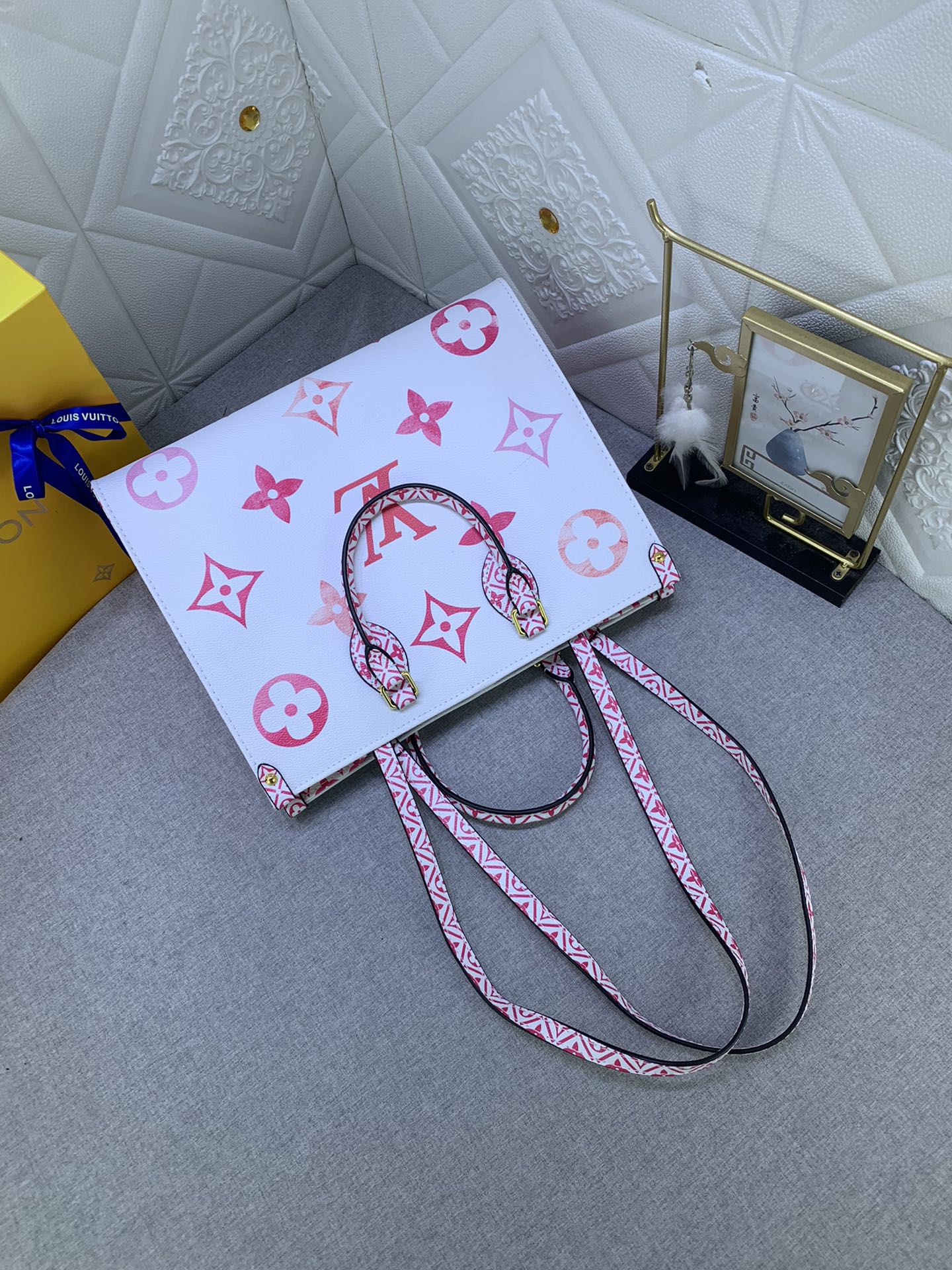 EN - Luxury LUV 817 Travel Bag