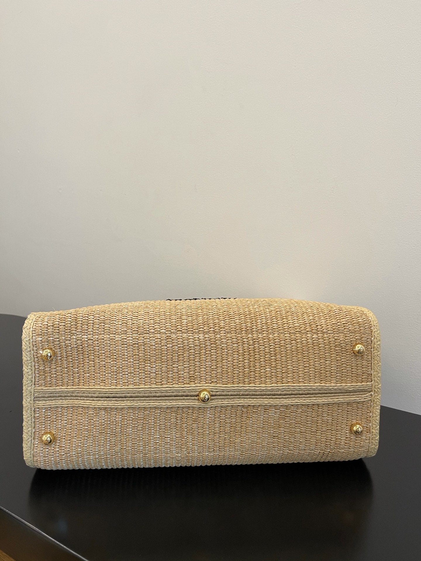 Top QualityTop Quality Sunshine straw Black Beige Medium Tote Bag