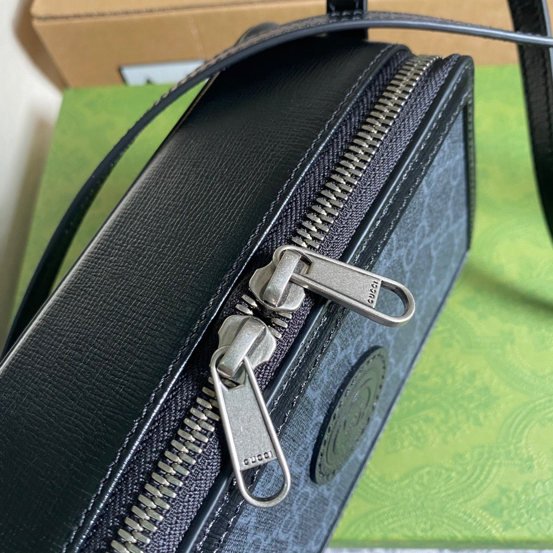 gg Interlocking G gg Supreme Canvas Black Mini Bag
