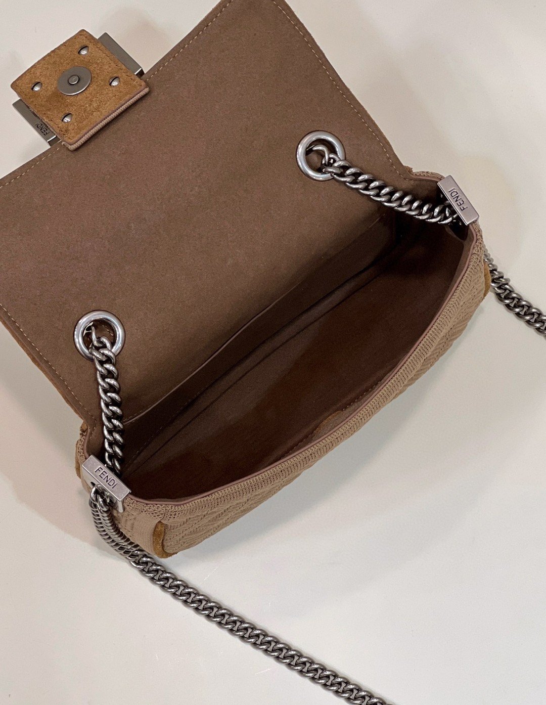 Fendi Top QualityTop Quality Baguette Midi Beige Chain FF Handbag