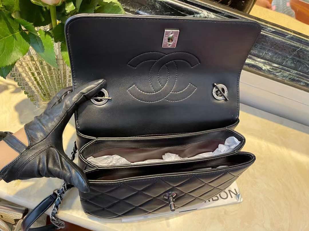 CHL Classic Top Qualityap Medal Black Flap Travel Bag
