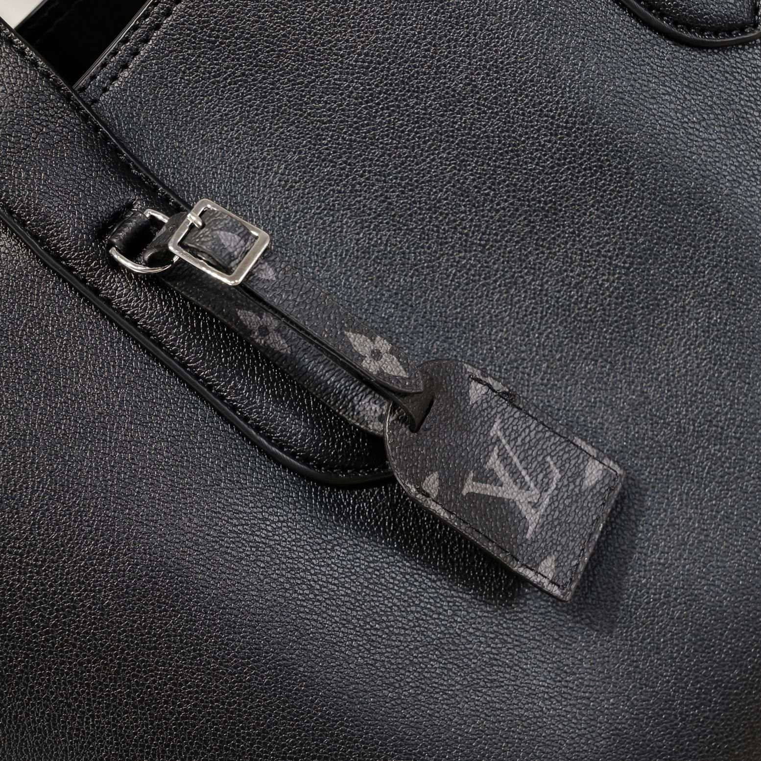 EN - Luxury LUV 803 Travel Bag