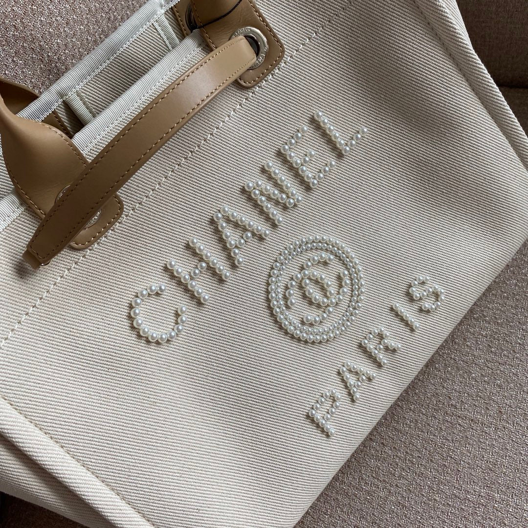 CHL Deauville Tweed Summer Collection White Tote Bag