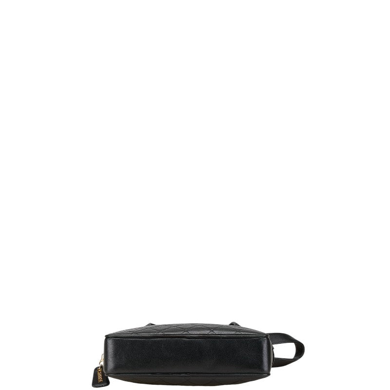 Matelasse Lambskin Shoulder Bag Signature Elegant