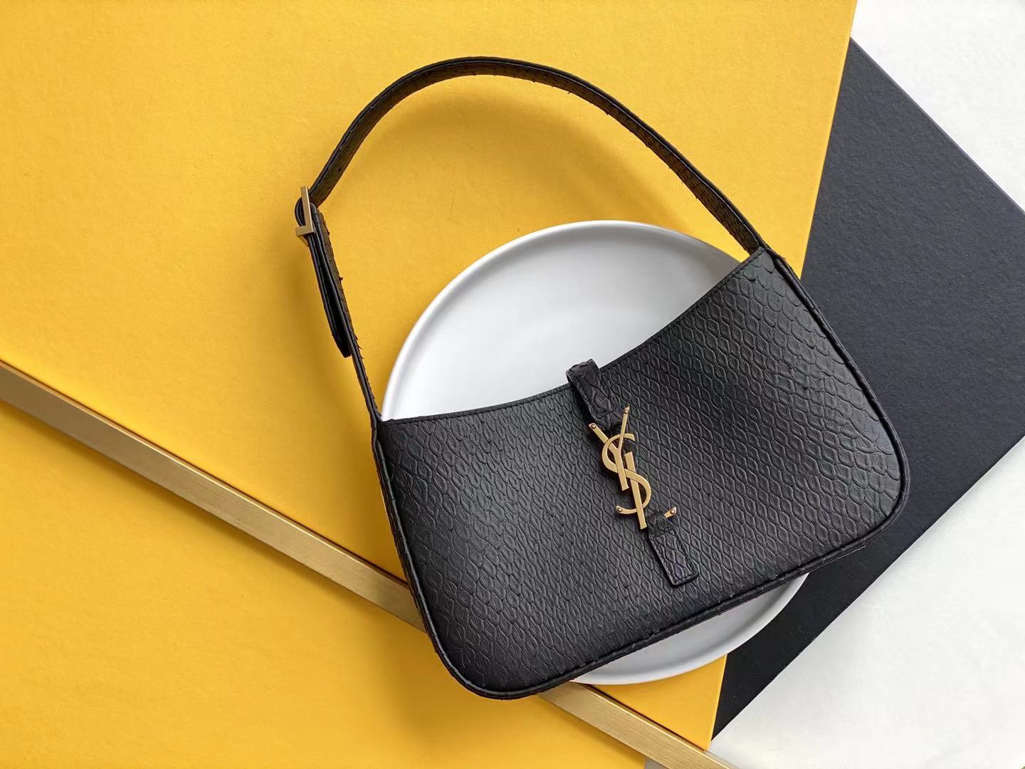 YSL Saint Laurent YSL Top Quality Le Hobo Bag Material Black Shoulder Bag