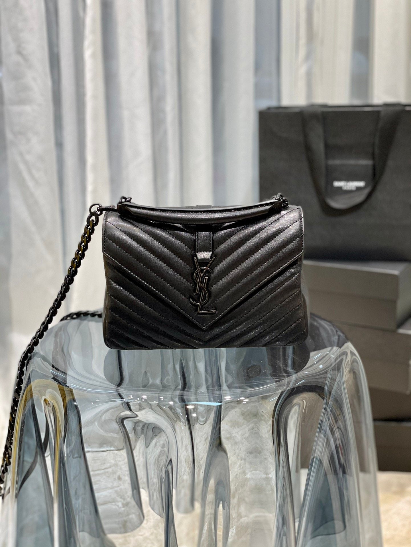YSL Saint Laurent College Metal Toned Hardware 9in Black Medium Chain Handbag