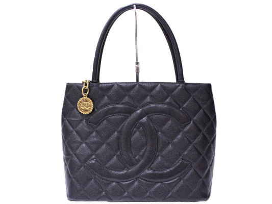 Chanel Caviar Skin Metal Fittings Tote Bag Black Gold