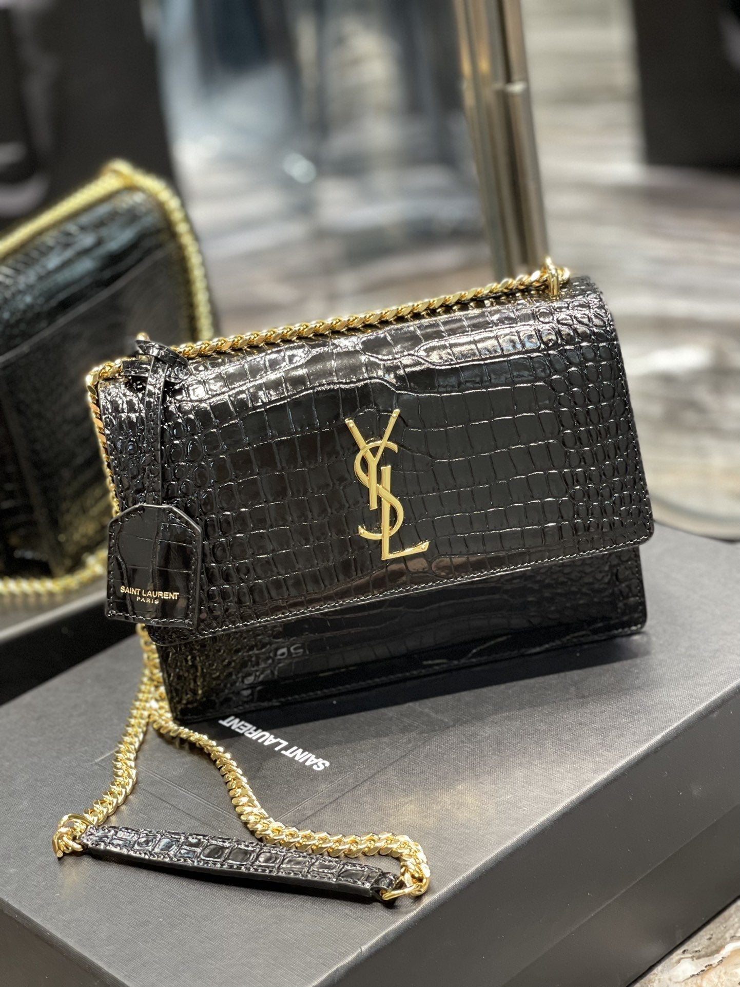 YSL Saint Laurent Sunset 8in 22cm Black Medium Chain Handbag Ysl 442906Dnd0J1000