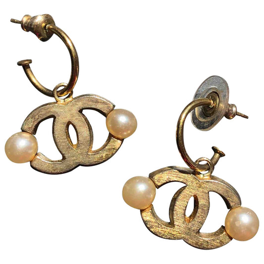 Chanel cc gold metal earrings Jewelry