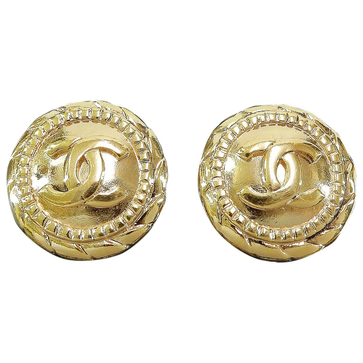 Chanel gold metal earrings Jewelry