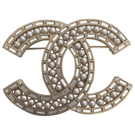 cc gold metal pins & brooches Jewelry Classic