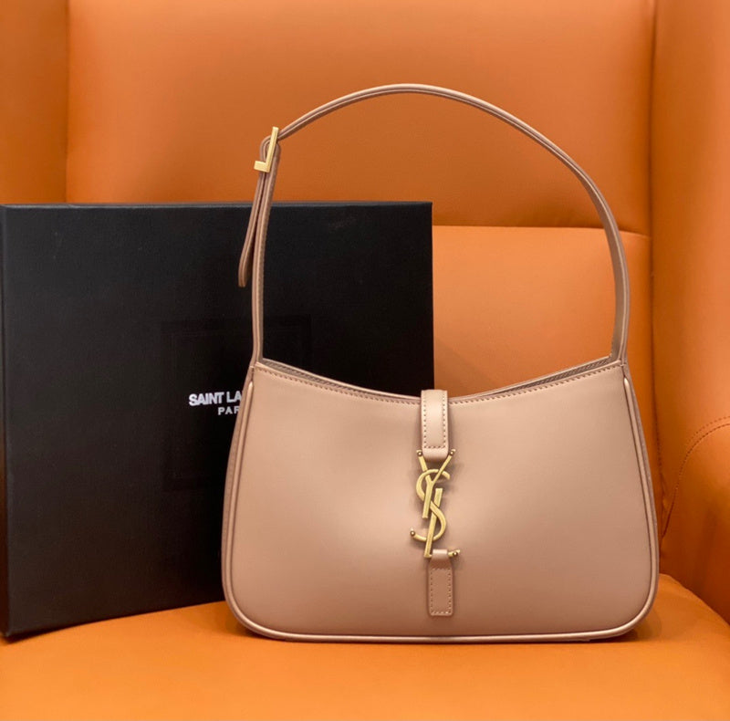 YSL Saint Laurent Ysl Saint Laurent Bags 230 Travel Bag