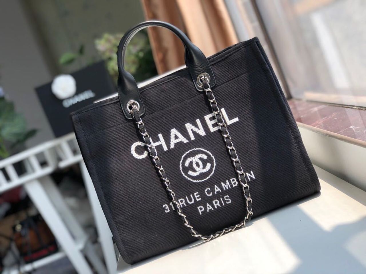 CHL Deauville , ’s , Canvas Black Shoulder Bag