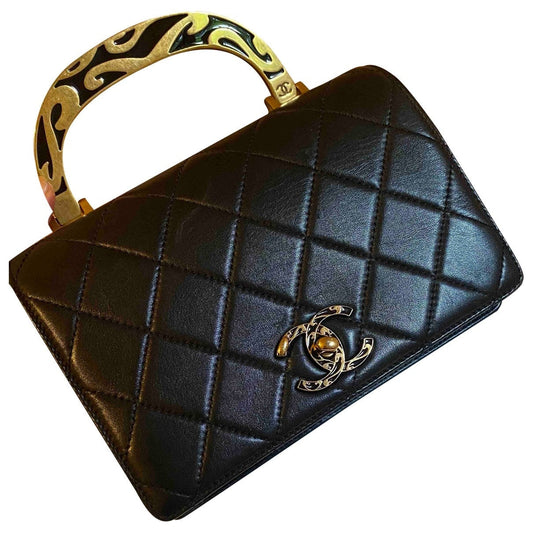 black leather handbag Boutique
