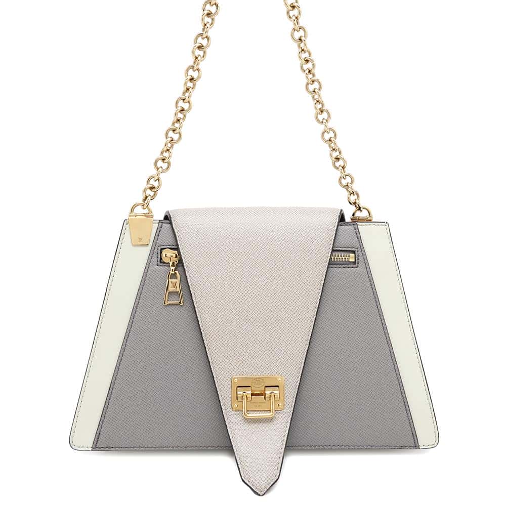 Louis Vuitton Trapeze MentheM53813 Taiga Gray Leather Handbag