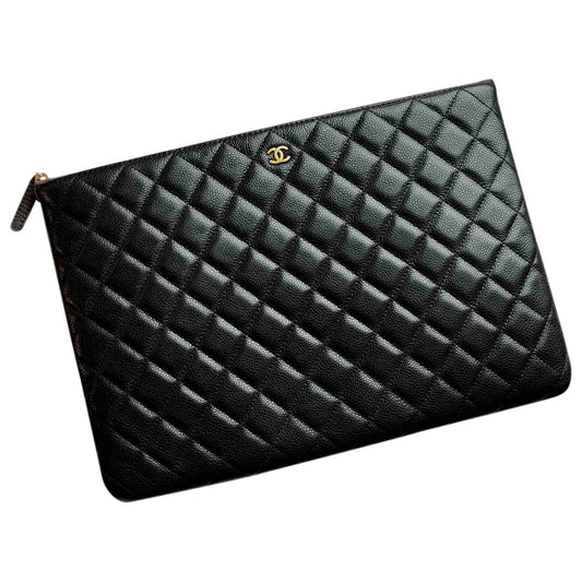 Chanel timeless/classique black leather clutch bag
