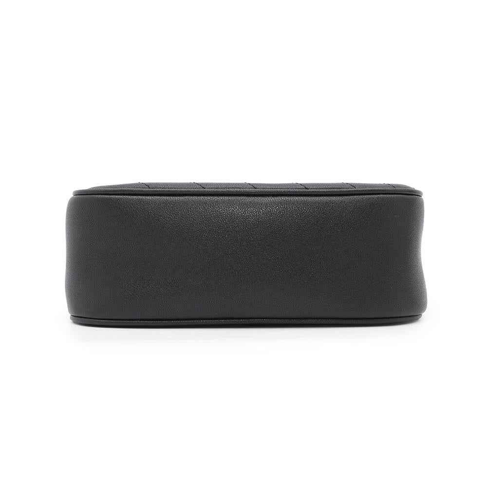 Gucci Blondie Black742360 Size Leather Small Shoulder Bag