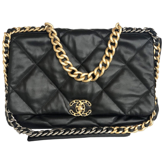 19 black leather handbag Signature