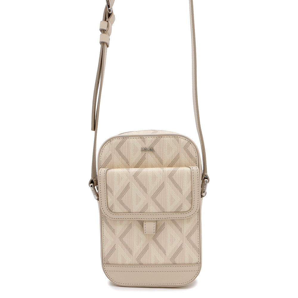 Dior Hit The Road Vertical Pouch Cddiamond Esca Leather White Travel Bag