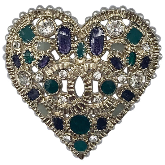 Chanel metal pins & brooches Jewelry