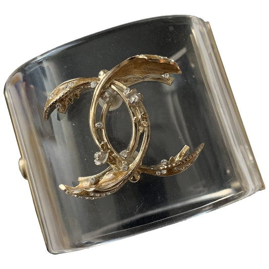 Chanel cc gold plastic bracelets Jewelry