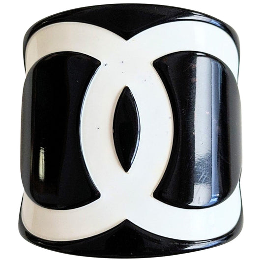 black plastic bracelets Jewelry Refined