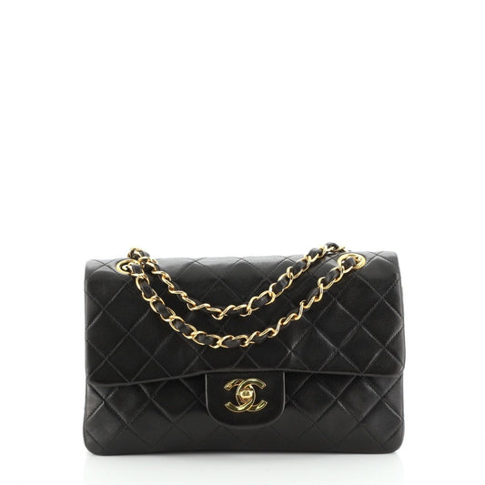 timeless/classique black leather handbag 121